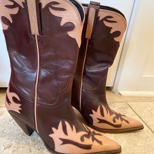 Women’s  Cowgirl Boots